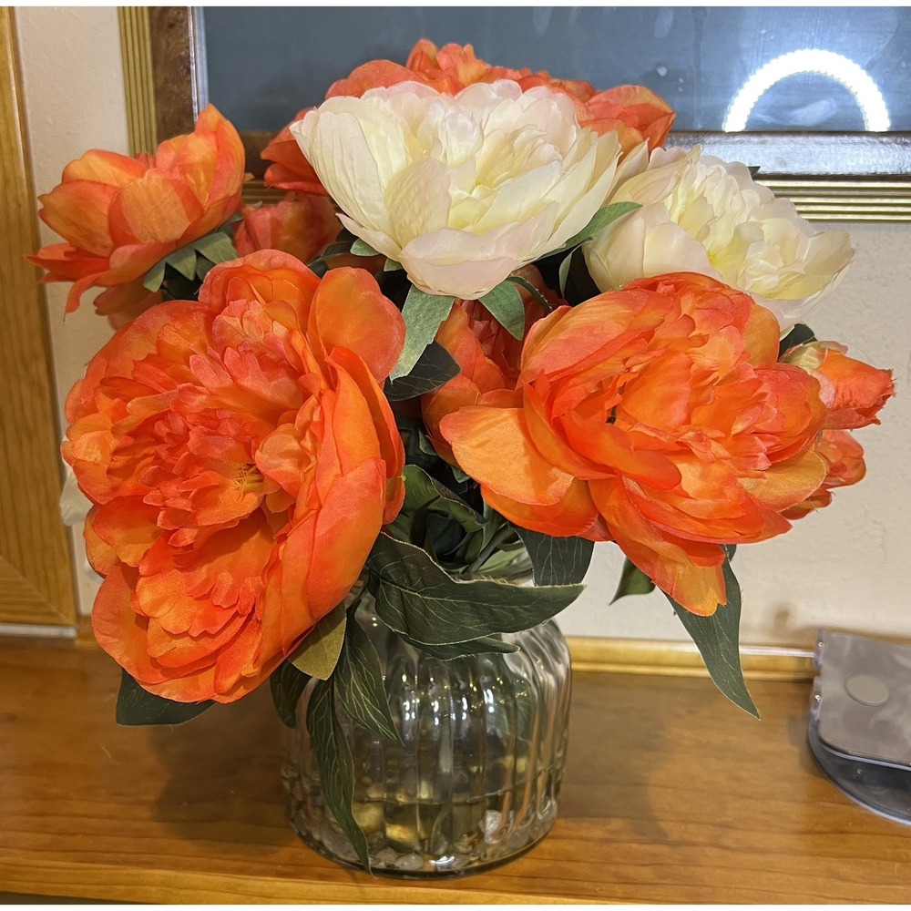 LARGE ASSORTED SILK FLOWERS CLEAR GLASS FAUX WATER CENTERPIECE VASE 15" HIGH